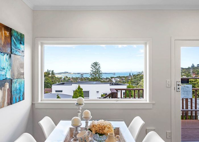  at 81 Carlton Street, Hillsborough, Auckland