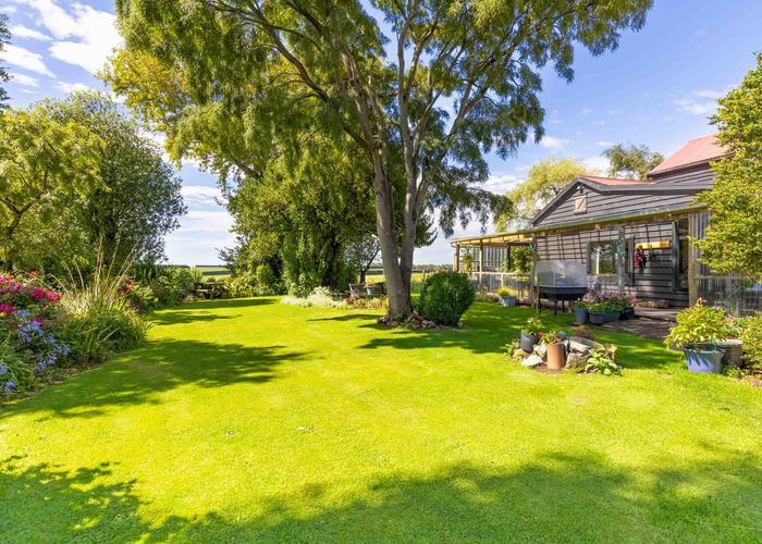  at 402 Waipango Ermedale Road, Riverton