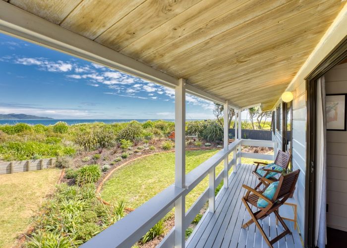  at 15 Waiheke Street, Waikanae Beach, Waikanae