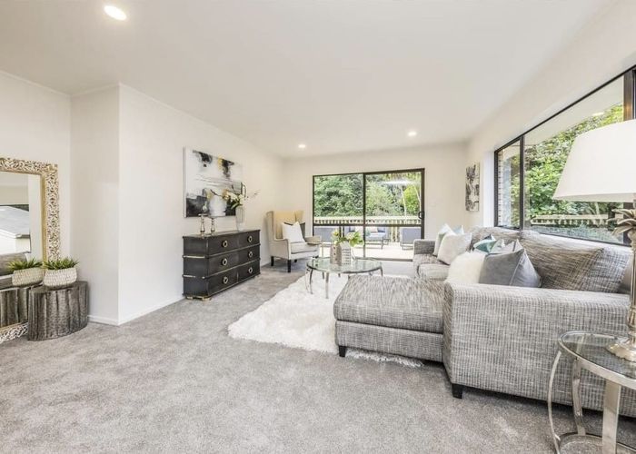  at 43 Ewhurst Place, Goodwood Heights, Auckland