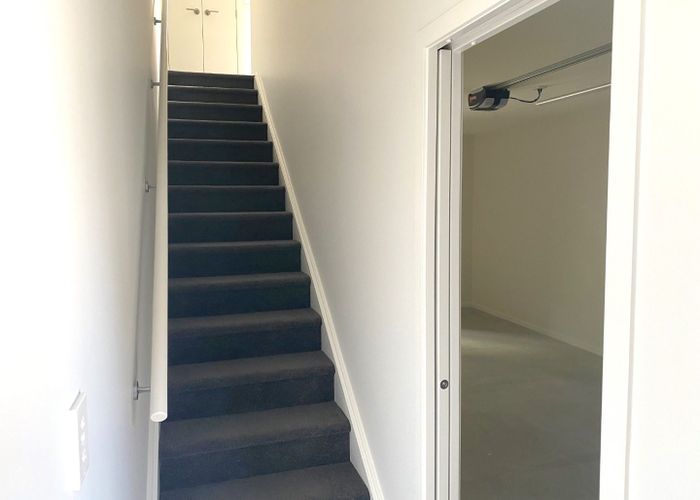  at 8/3234 Great North Road, New Lynn, Waitakere City, Auckland