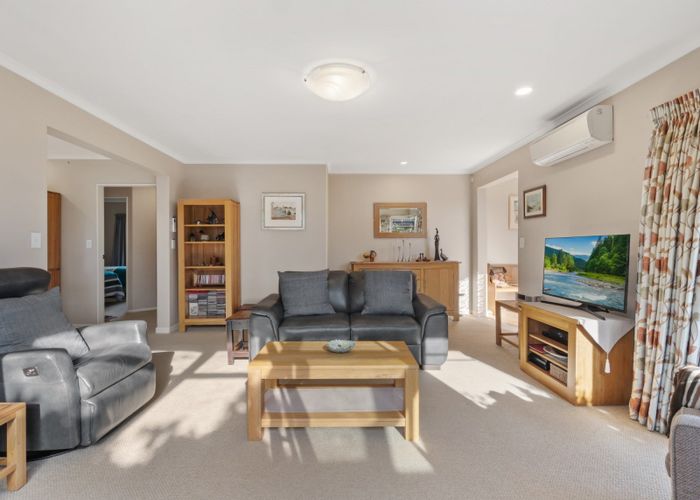  at 36 Donnington Place, Bethlehem, Tauranga