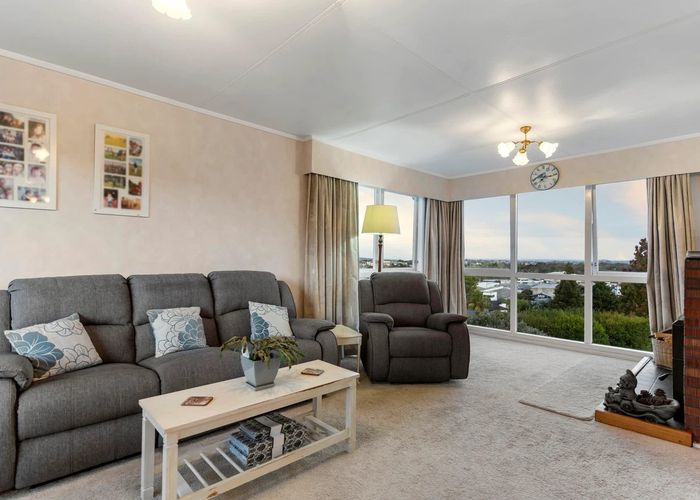  at 23 Marcel Place, Glenfield, Auckland