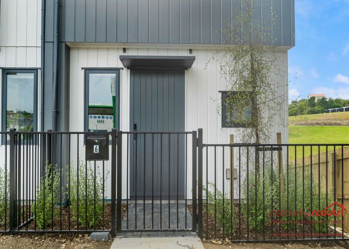  at 6/694 Whangaparaoa Road, Stanmore Bay, Rodney, Auckland