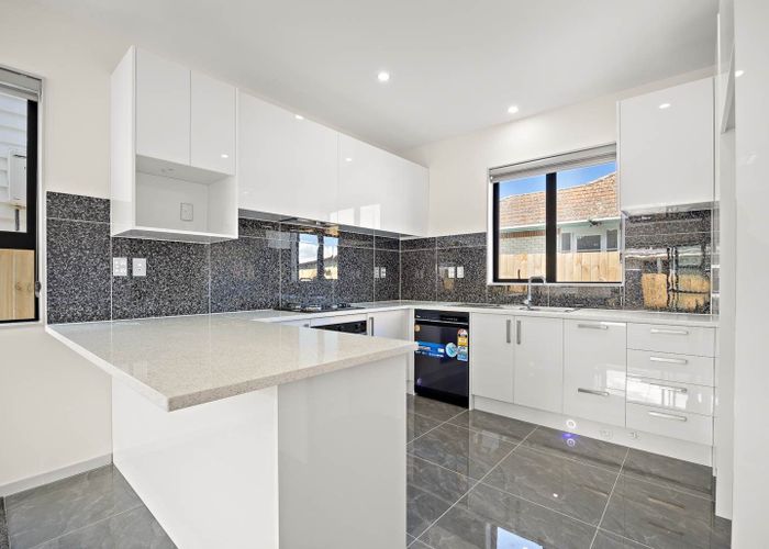  at 21E Franklin Avenue, Papatoetoe, Manukau City, Auckland