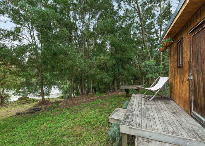  at 39 Vicarage Road, Puketapu