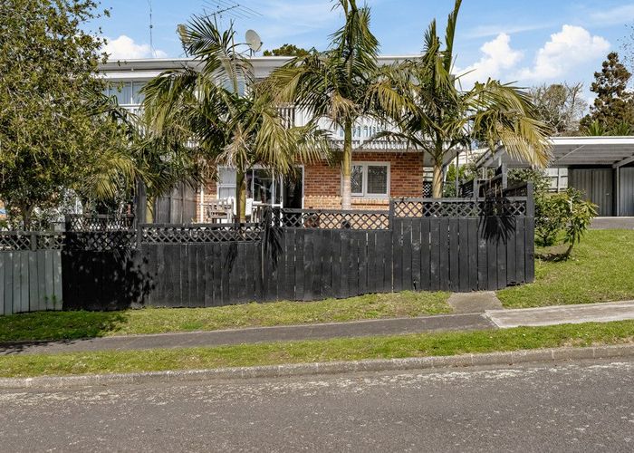  at 4/56 Gowing Drive, Meadowbank, Auckland City, Auckland