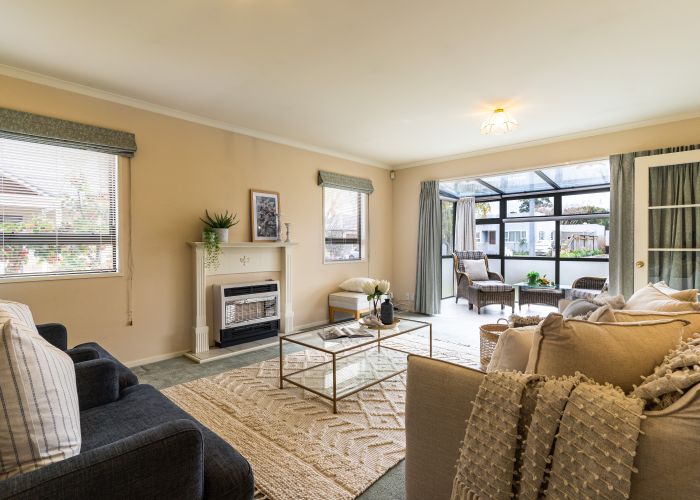  at 18 Winston Avenue, Hokowhitu, Palmerston North