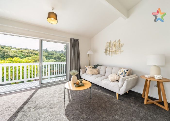  at 100a Normandale Road, Normandale, Lower Hutt, Wellington