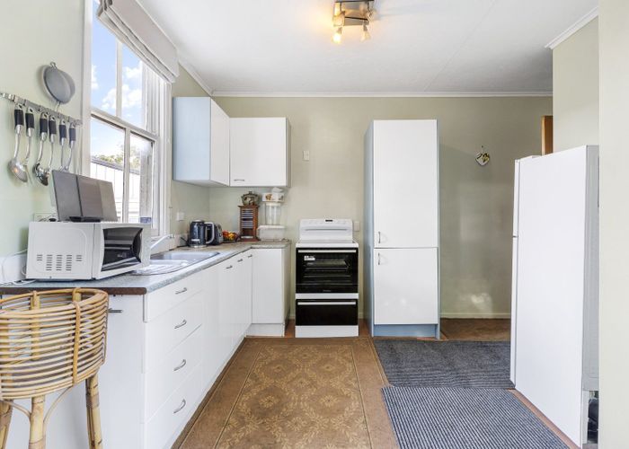  at 31 Riverview Road, Panmure, Auckland