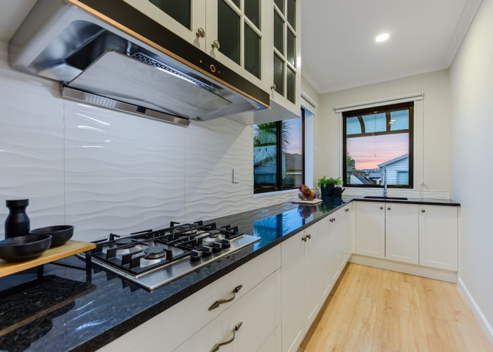  at 21 Tawatawa Street, Long Bay, North Shore City, Auckland
