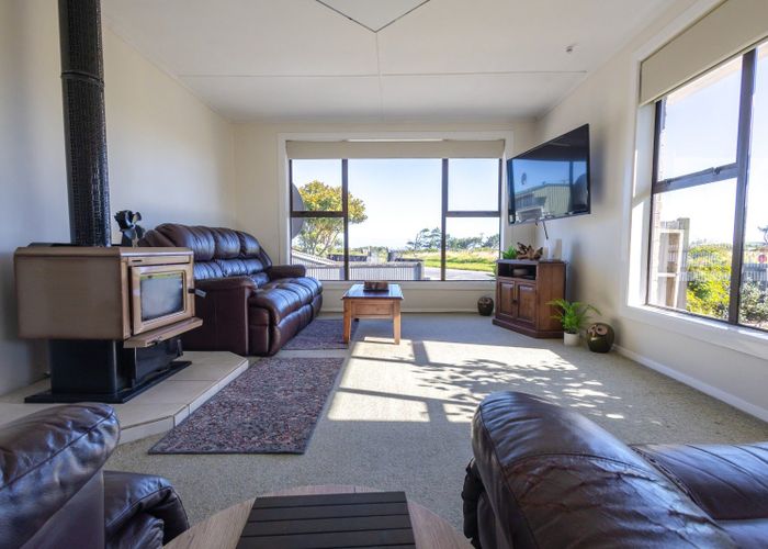  at 5 West Drive, Arahura Valley