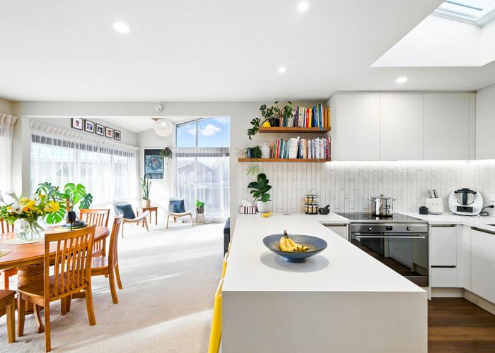  at 19 Valerie Place, Redwood, Christchurch City, Canterbury