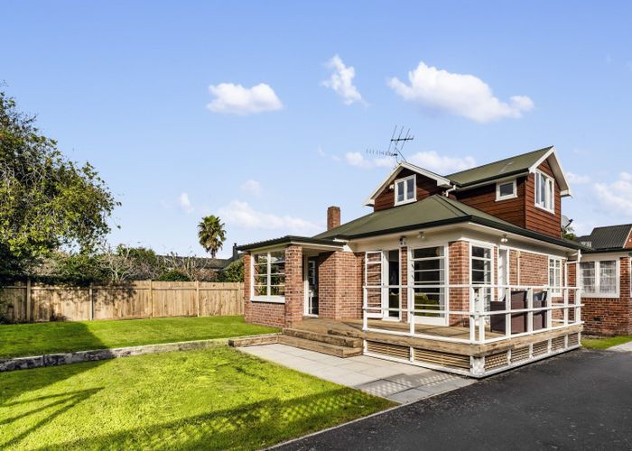  at 13A Horotutu Road, Greenlane, Auckland