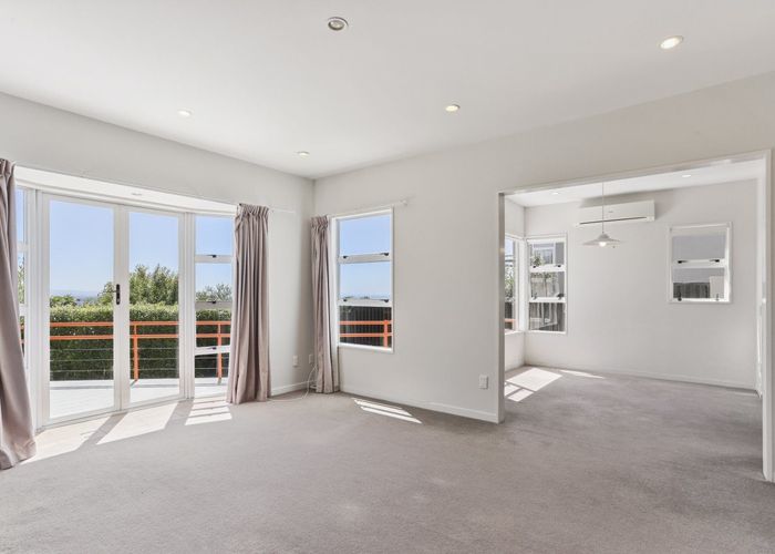  at 2/5A Madeley Road, Mount Pleasant, Christchurch City, Canterbury