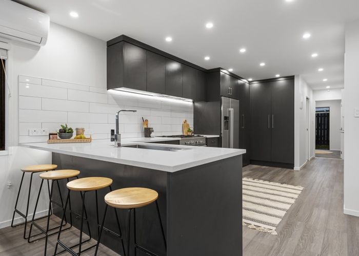  at 11 Lyn Grove, Papamoa Beach, Papamoa