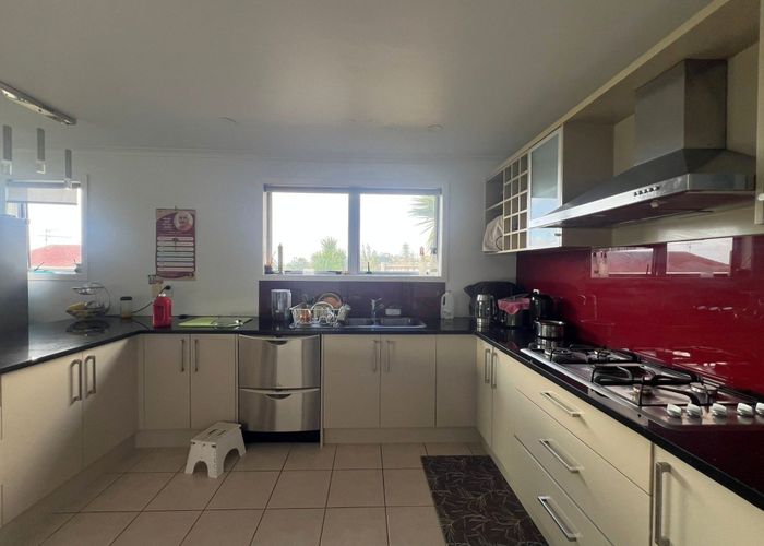  at 269 Triangle Road, Massey, Waitakere City, Auckland