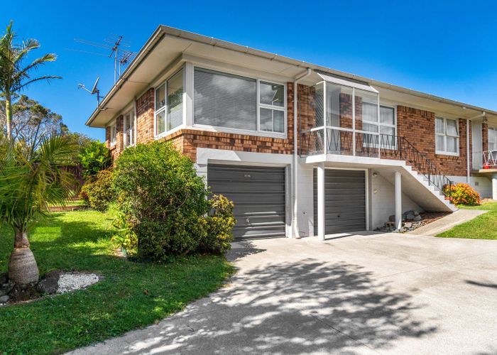  at 3/3 Marsh Avenue, Forrest Hill, North Shore City, Auckland