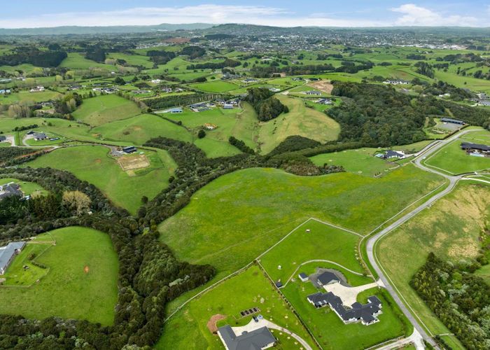  at 8 Suzanna Lane, Ramarama, Franklin, Auckland