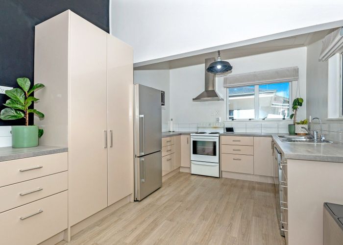  at 33 Carnarvon Street, City Centre, Gisborne, Gisborne