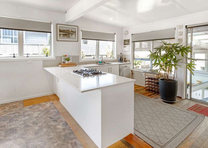  at 37 Roretana Drive, Athenree, Western Bay Of Plenty, Bay Of Plenty