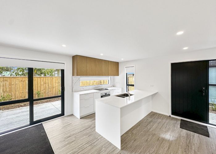  at 2/27A Wilford Street, Wallaceville, Upper Hutt, Wellington