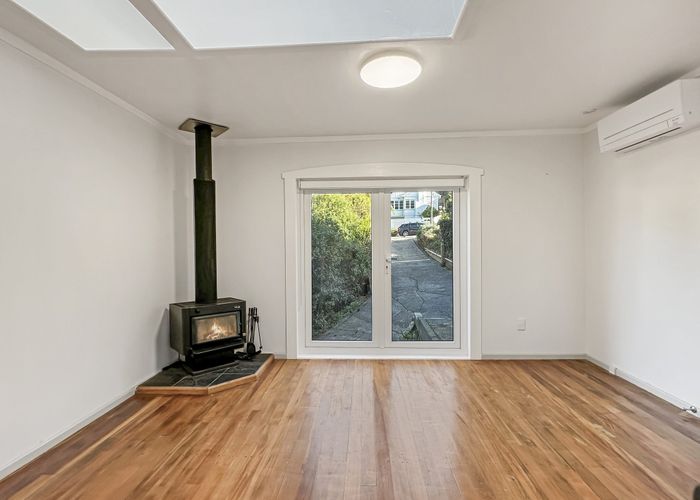  at 27 Hathaway Avenue, Karori, Wellington