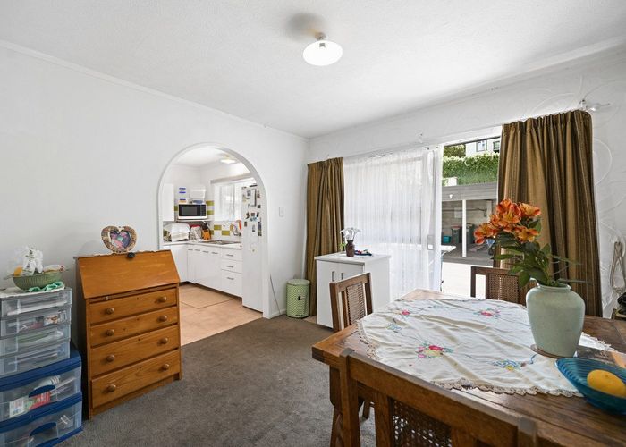  at 2/10 Hunter Street, Hamilton City Central, Hamilton, Waikato