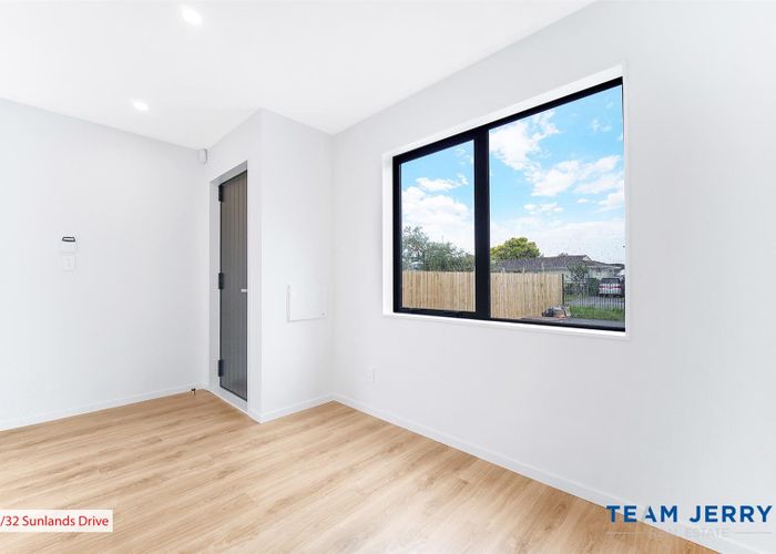  at 8/32 Sunlands Drive, Manurewa, Manukau City, Auckland