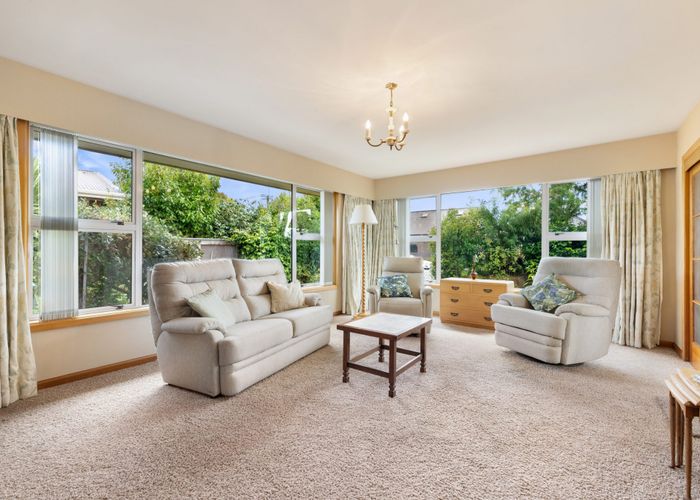  at 182 Centaurus Road, Saint Martins, Christchurch