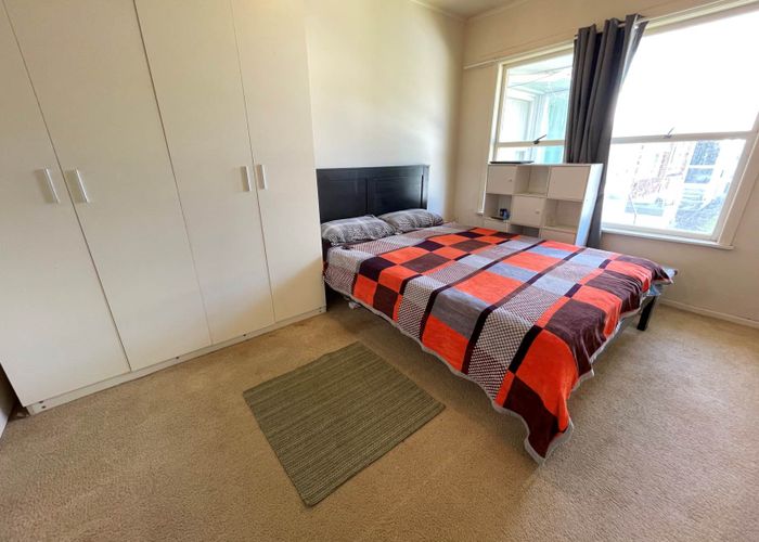  at 2/83 Symonds Street, Onehunga, Auckland