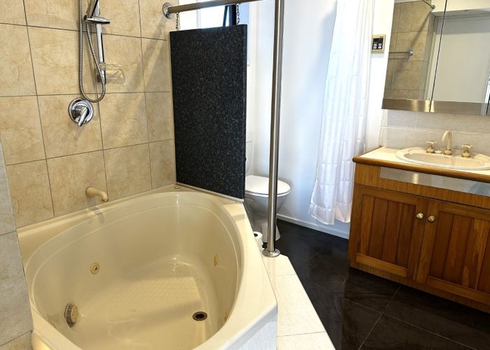  at 114 Lynch Road, Levels, Timaru