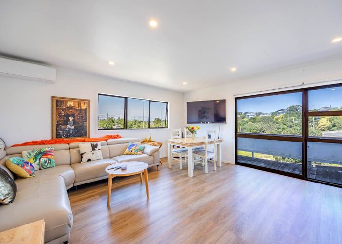  at 5 Sylvan Avenue, Northcote, North Shore City, Auckland