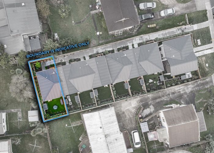  at 9/102 Millbrook Road, Sunnyvale, Auckland
