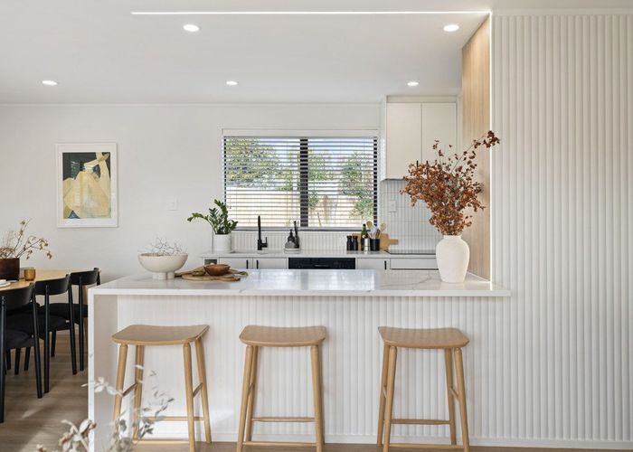  at 6 Crosby Road, West Harbour, Waitakere City, Auckland
