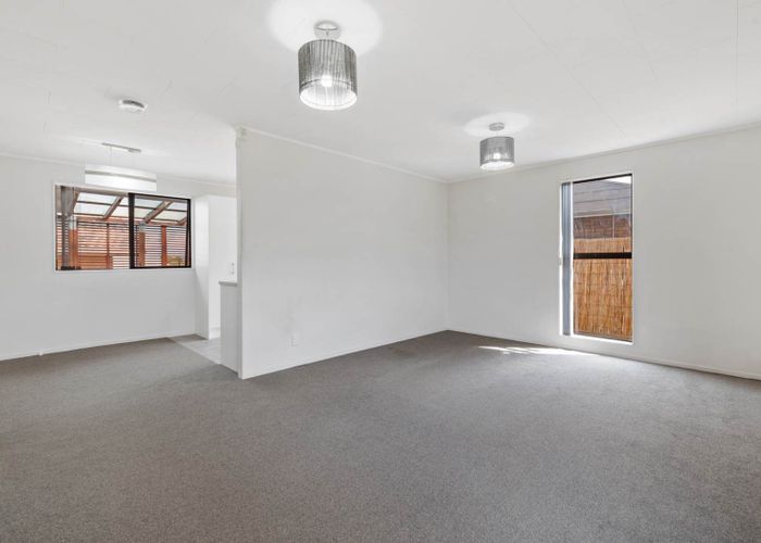  at 1/181 Finlayson Avenue, Clendon Park, Manukau City, Auckland