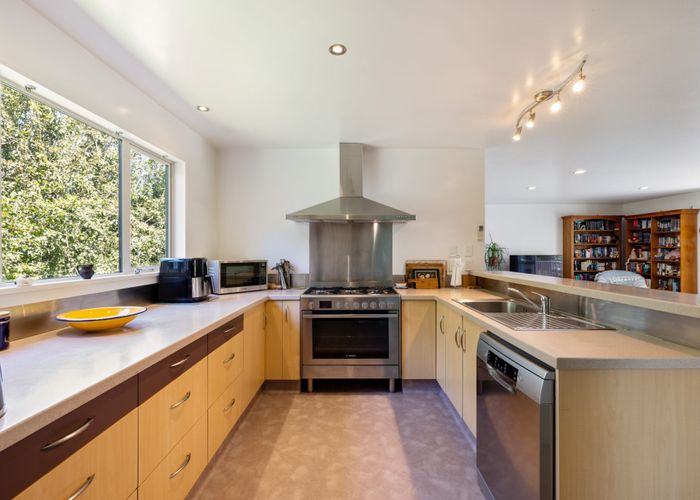  at 219 Coutts Island Road, Coutts Island, Belfast