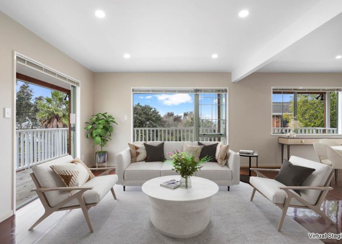  at 2/10 Sailfish Drive, West Harbour, Auckland