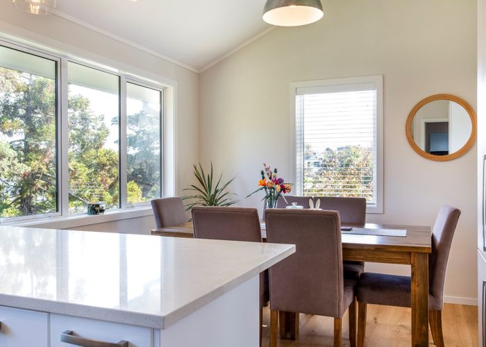  at 2/162 Deep Creek Road, Torbay, Auckland