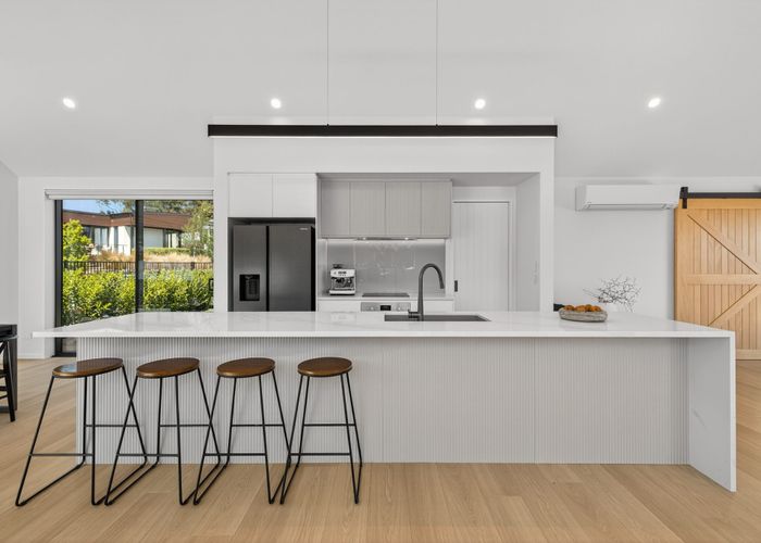  at 6 Round Hill Rise, Cracroft, Christchurch City, Canterbury