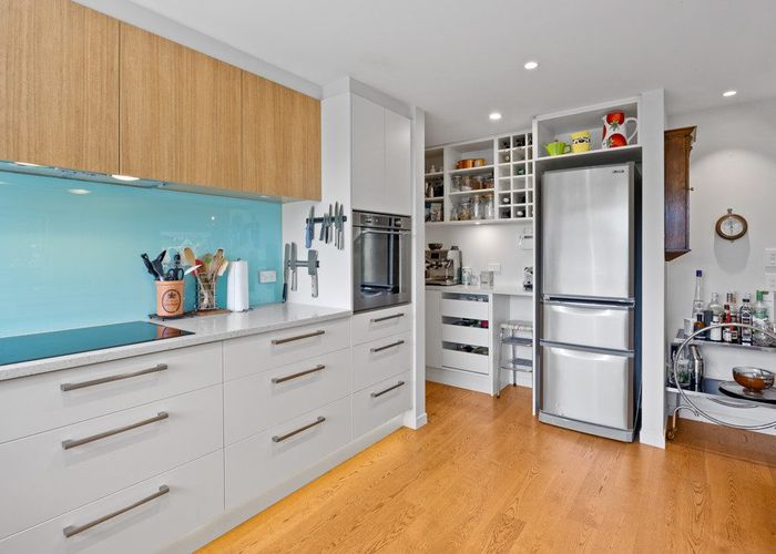  at 84 Flinders Road, Heathcote Valley, Christchurch