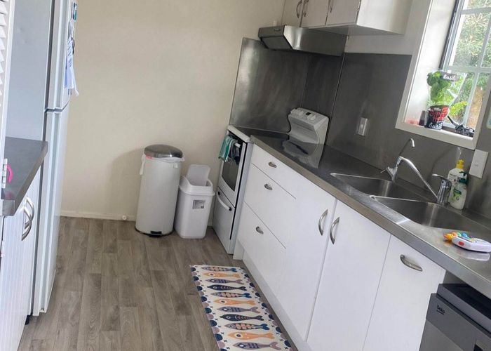  at 6/26a Sunnynook Road, Sunnynook, North Shore City, Auckland