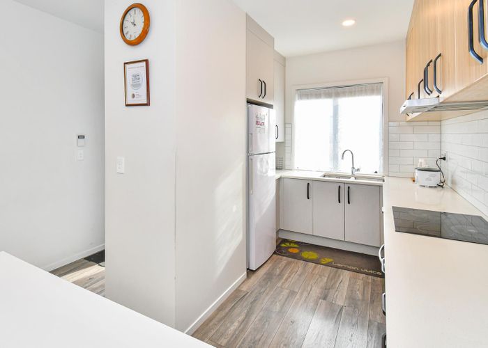  at 37 Tapuwae Way, Mangere Bridge, Auckland