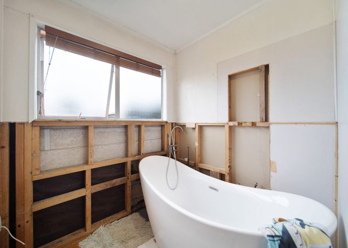  at 48 Goodwin Drive, Papakura, Papakura, Auckland