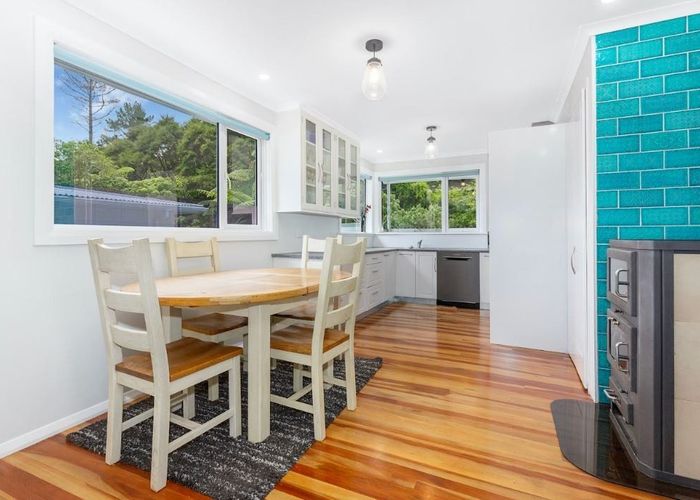  at 33 Sunny Grove, Wainuiomata, Lower Hutt