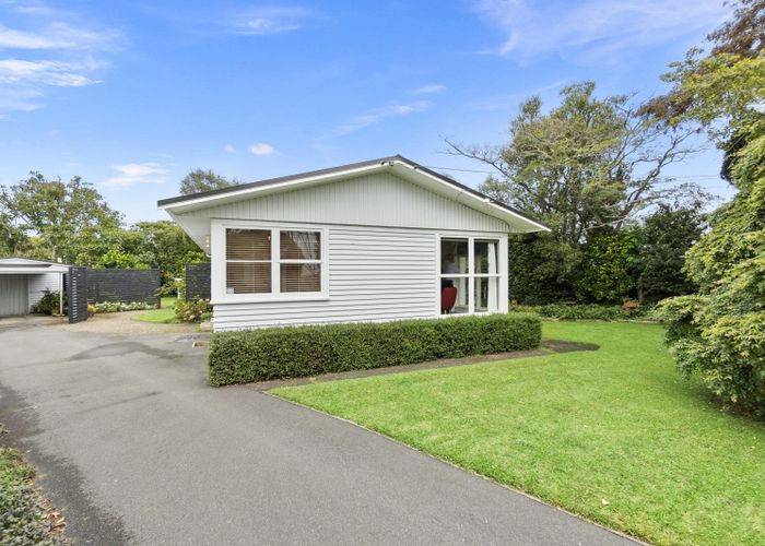  at 16 Sheridan Street, Silverdale, Hamilton