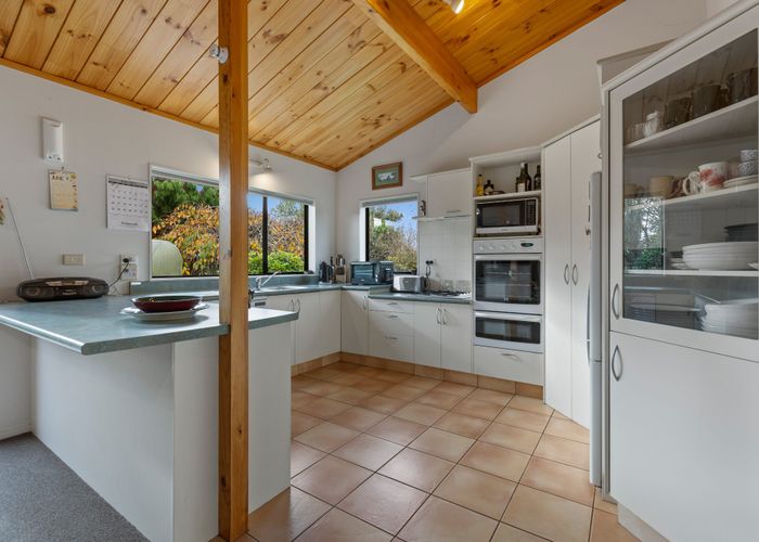  at 8 Whalers Rise, Whalers Gate, New Plymouth, Taranaki