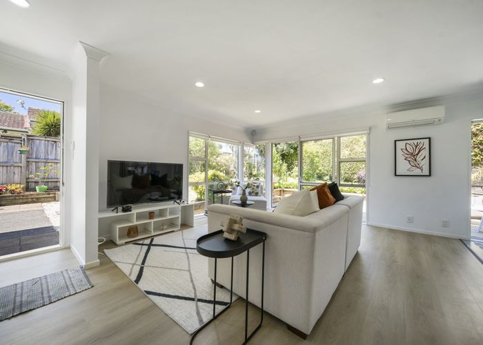  at 152A Hutchinson Avenue, New Lynn, Waitakere City, Auckland