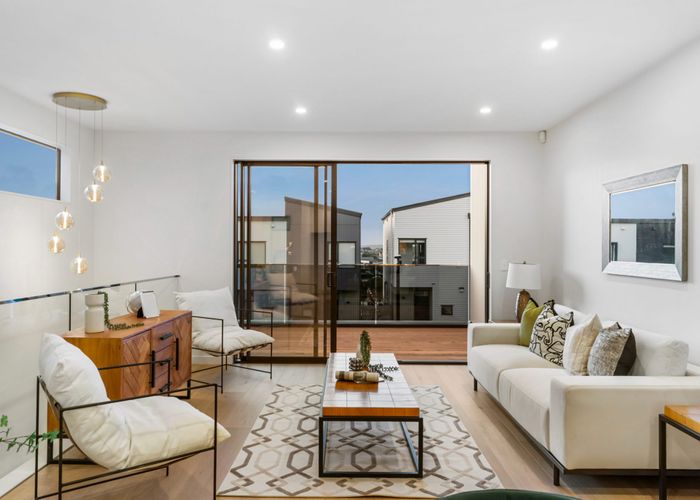  at 39 Puihi Crescent, Westgate, Waitakere City, Auckland