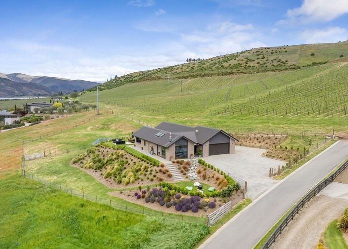  at 9 Lowburn Terrace, Cromwell, Central Otago, Otago